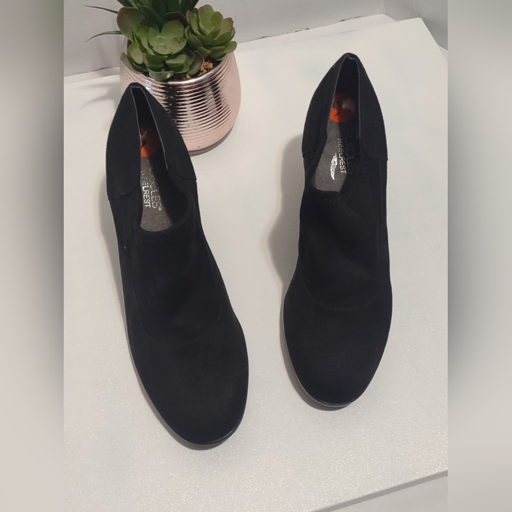 Elegant Black Women's Shoes